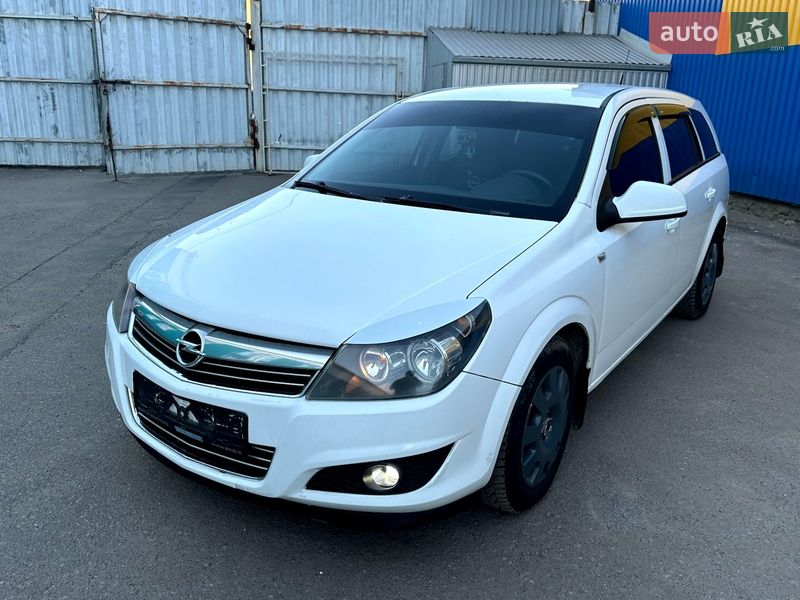 2011 Opel Astra, VIN W0L0AHL35B2123006:plate — фото 1 (autoria)