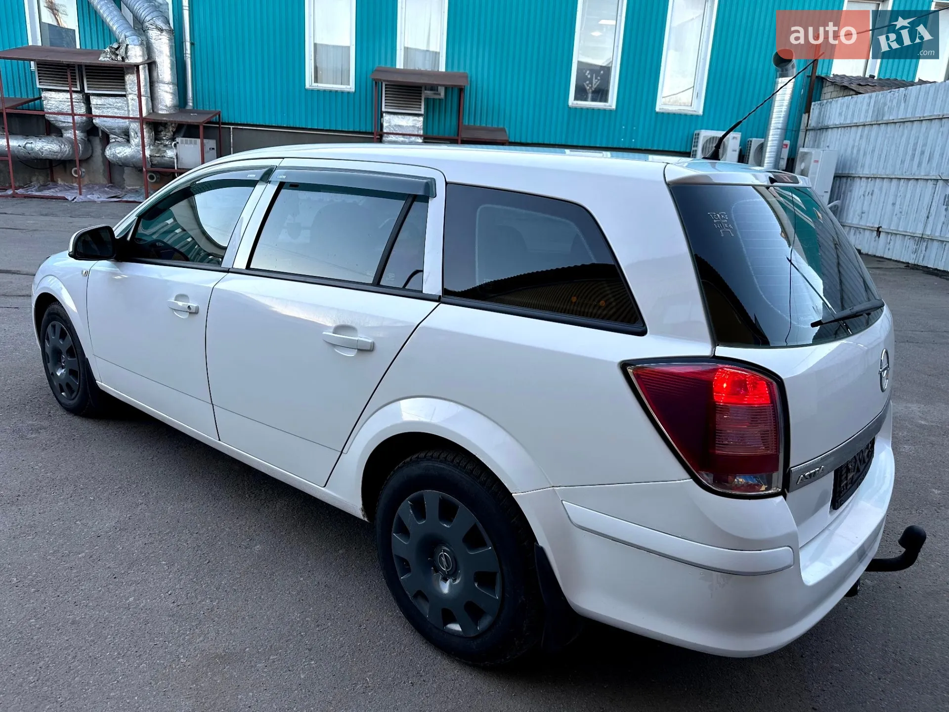 2011 Opel Astra - мініатюра 9