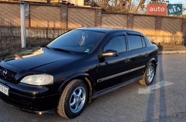 Хетчбек Opel Astra 2001 в Чернівцях