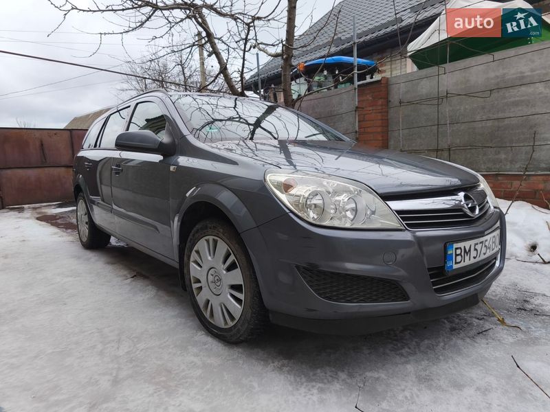 Універсал Opel Astra 2007 в Охтирці