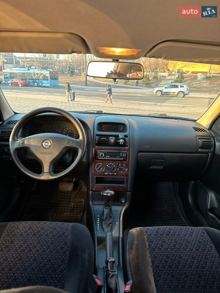 Хэтчбек Opel Astra 1998 в Днепре