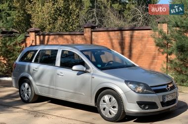 Универсал Opel Astra 2006 в Львове