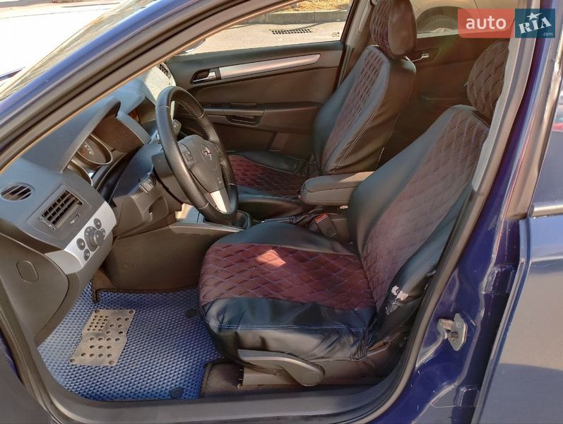 Хэтчбек Opel Astra 2005 в Киеве фото 4 Хэтчбек Opel Astra 2005 в Киеве
