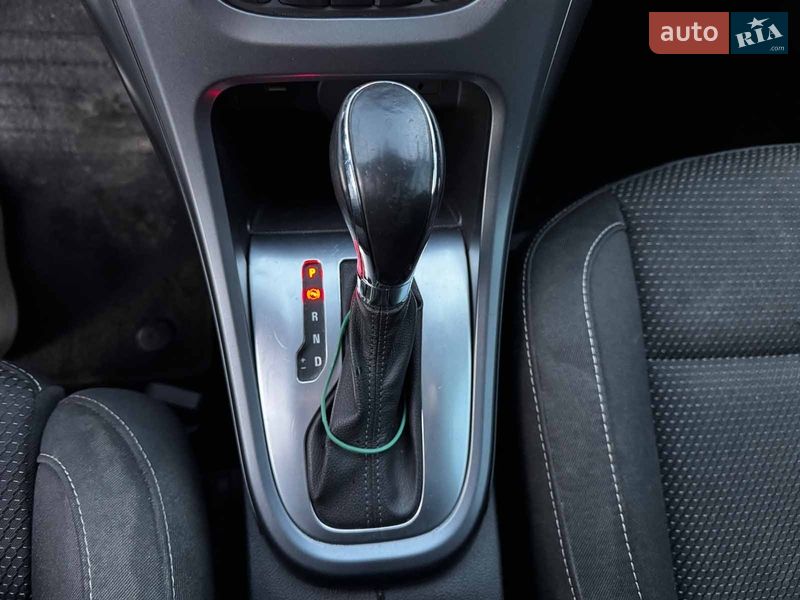 Универсал Opel Astra 2014 в Киеве