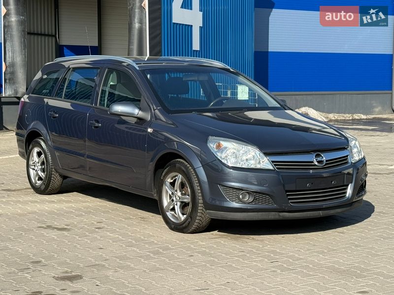 Opel Astra 2009