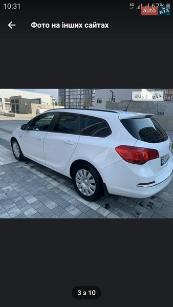 Універсал Opel Astra 2014 в Золочеві