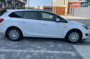 Універсал Opel Astra 2014 в Золочеві
