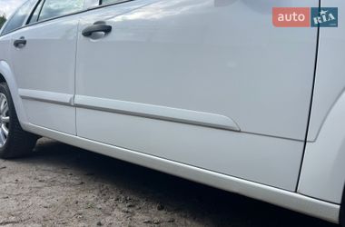 Універсал Opel Astra 2010 в Ніжині