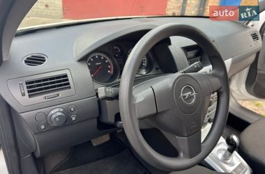 Універсал Opel Astra 2010 в Ніжині