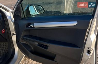 Хэтчбек Opel Astra 2009 в Хмельницком