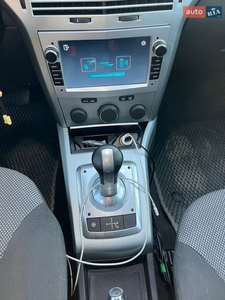 Хэтчбек Opel Astra 2009 в Хмельницком