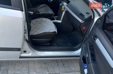 Универсал Opel Astra 2004 в Львове
