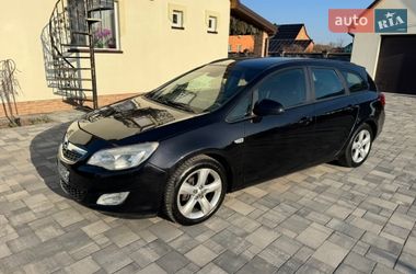 Универсал Opel Astra 2011 в Ковеле