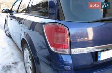 Универсал Opel Astra 2009 в Вишневце