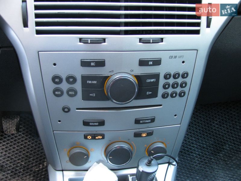 Универсал Opel Astra 2009 в Вишневце