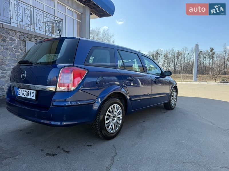 Універсал Opel Astra 2007 в Лубнах