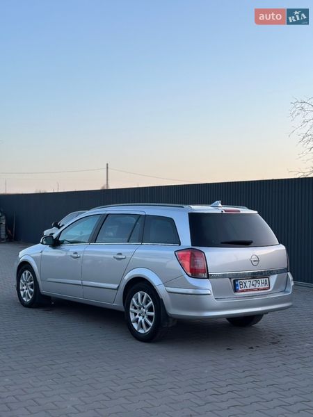 Универсал Opel Astra 2005 в Хмельницком