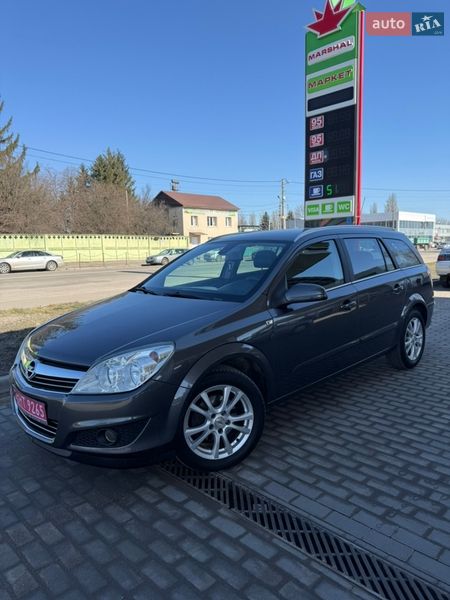 Універсал Opel Astra 2009 в Білій Церкві