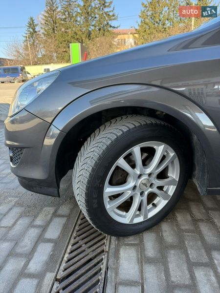 Універсал Opel Astra 2009 в Білій Церкві