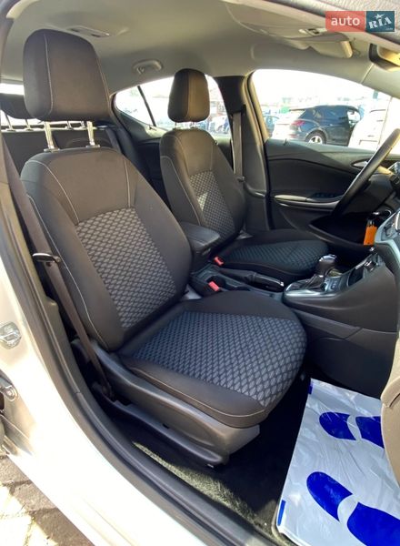 Хэтчбек Opel Astra 2019 в Ровно фото 10 Хэтчбек Opel Astra 2019 в Ровно