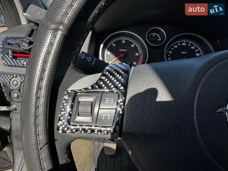 Хэтчбек Opel Astra 2009 в Киеве