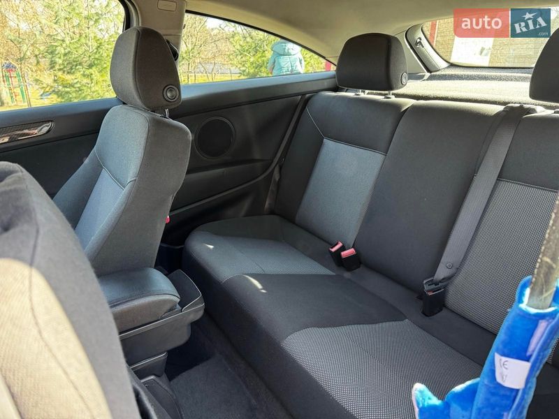 Хэтчбек Opel Astra 2009 в Киеве