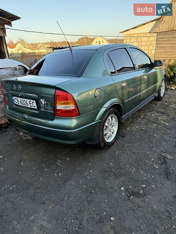 Седан Opel Astra 2008 в Прилуках