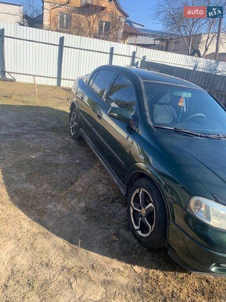 Седан Opel Astra 2003 в Василькове