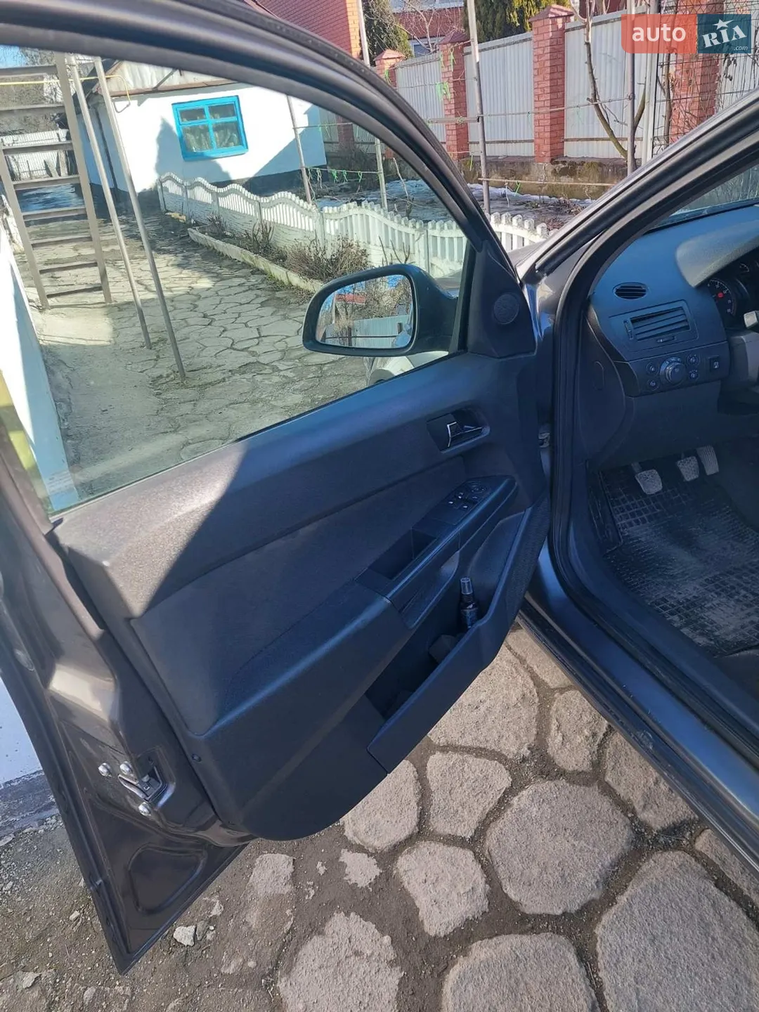 2011 Opel Astra - мініатюра 6