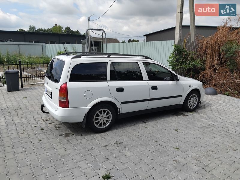Универсал Opel Astra 2001 в Тернополе