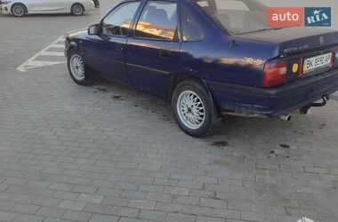 Седан Opel Astra 1993 в Звягелі