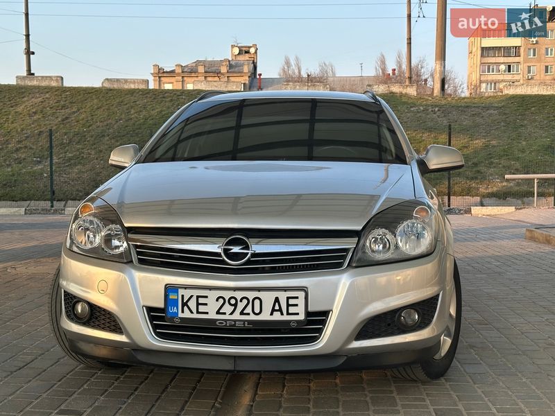 Універсал Opel Astra 2012 в Дніпрі фото 4 Універсал Opel Astra 2012 в Дніпрі