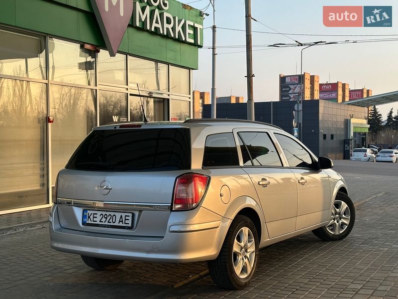 Універсал Opel Astra 2012 в Дніпрі фото 7 Універсал Opel Astra 2012 в Дніпрі