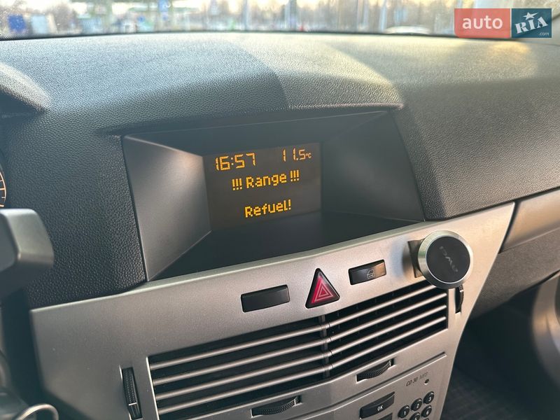 Універсал Opel Astra 2012 в Дніпрі фото 39 Універсал Opel Astra 2012 в Дніпрі