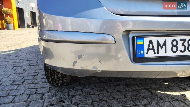 Хэтчбек Opel Astra 2007 в Житомире