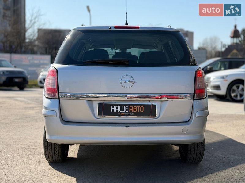 Універсал Opel Astra 2008 в Шептицькому
