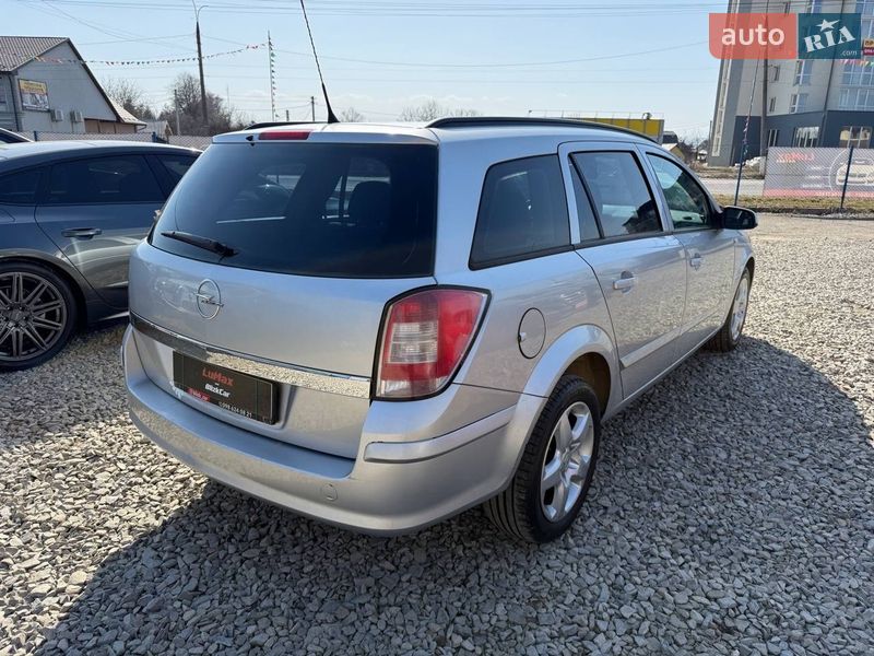 Универсал Opel Astra 2008 в Коломые