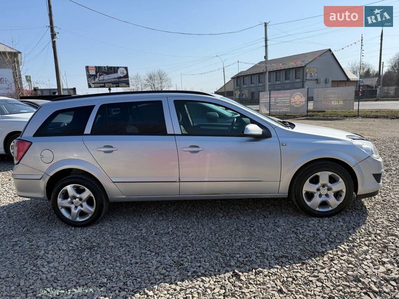 Универсал Opel Astra 2008 в Коломые