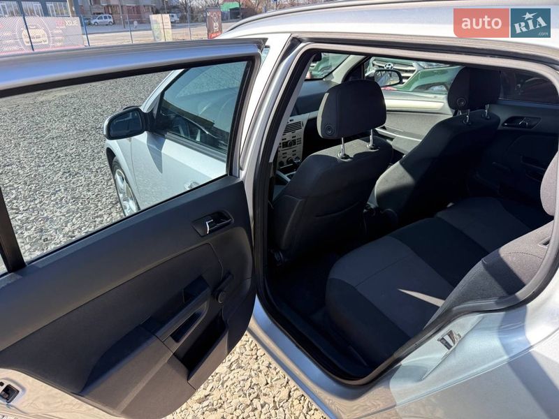 Универсал Opel Astra 2008 в Коломые