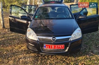 Универсал Opel Astra 2008 в Луцке