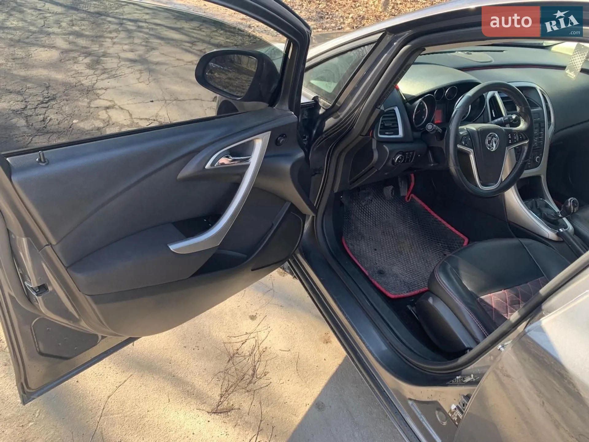 2011 Opel Astra - мініатюра 10