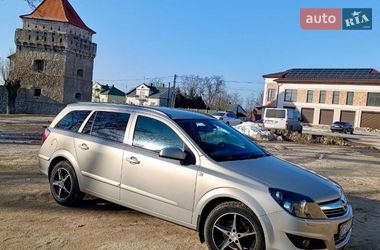 Универсал Opel Astra 2008 в Тернополе