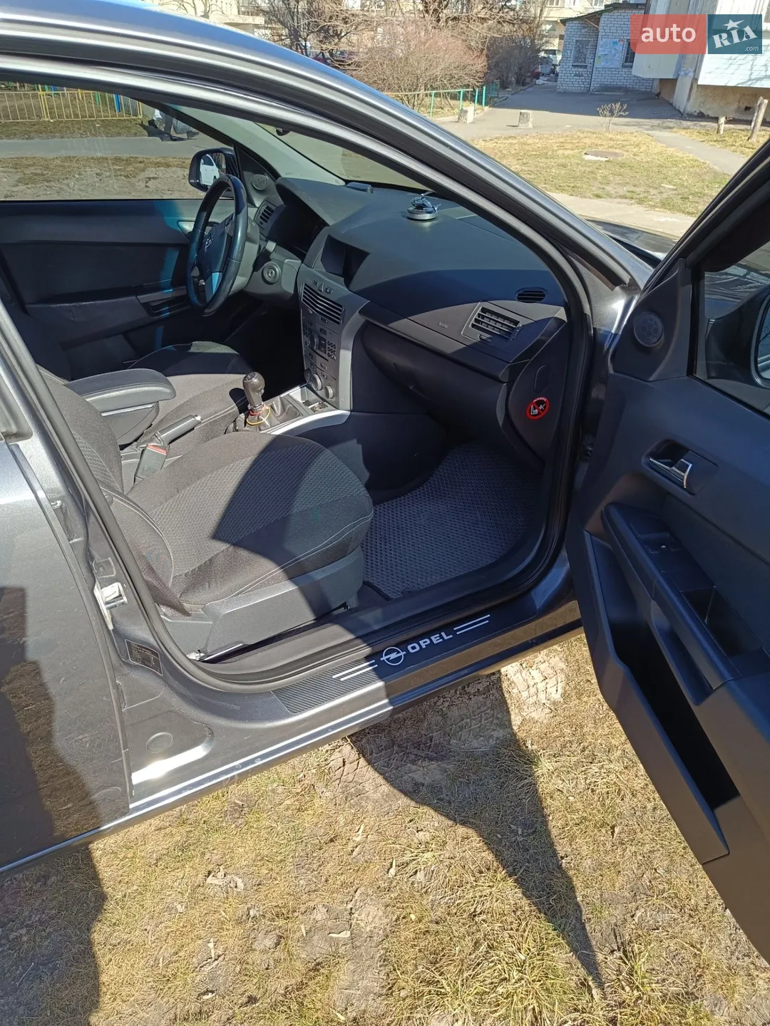 2010 Opel Astra - мініатюра 15