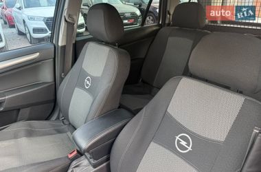 Універсал Opel Astra 2010 в Стрию