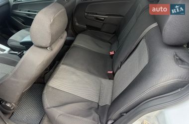 Універсал Opel Astra 2010 в Стрию