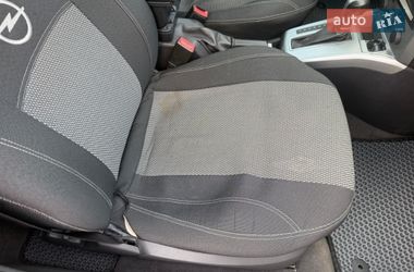 Універсал Opel Astra 2010 в Стрию