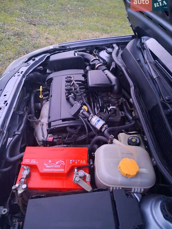 Хетчбек Opel Astra 2006 в Валках