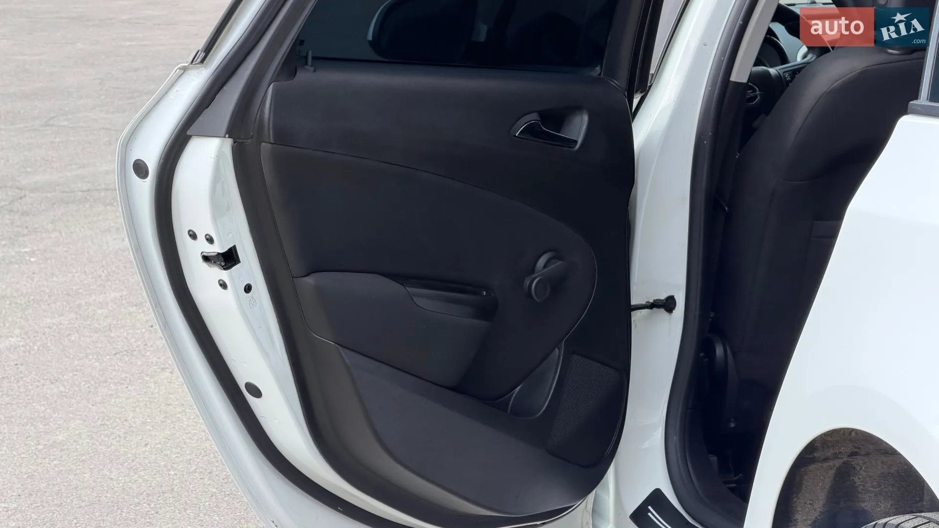 2013 Opel Astra - мініатюра 16