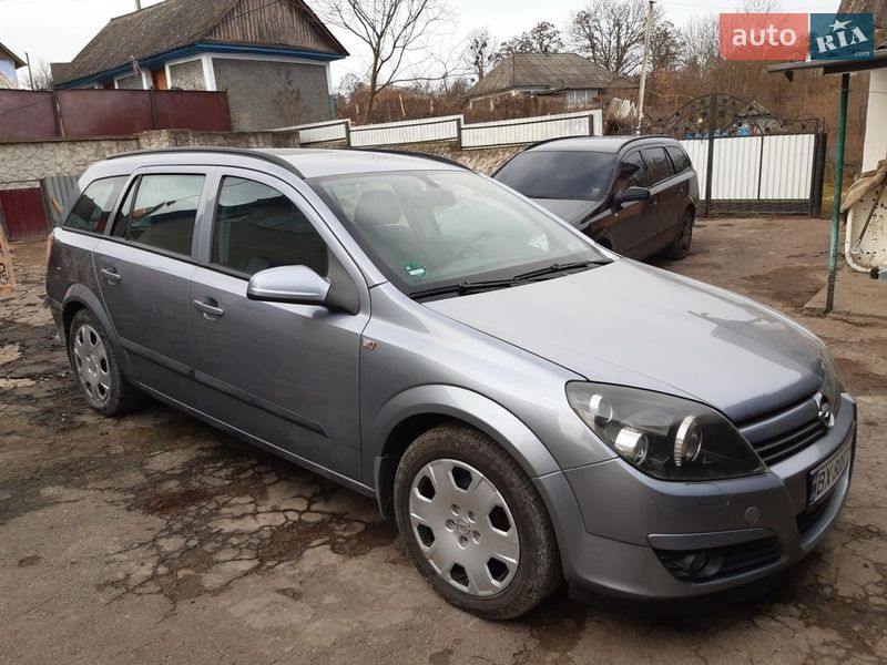 Універсал Opel Astra 2005 в Кам'янець-Подільському