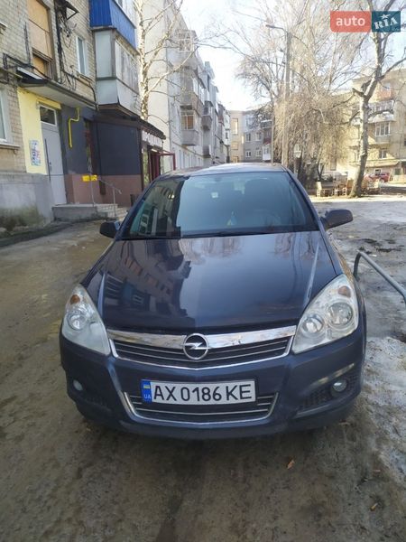 Хэтчбек Opel Astra 2008 в Харькове
